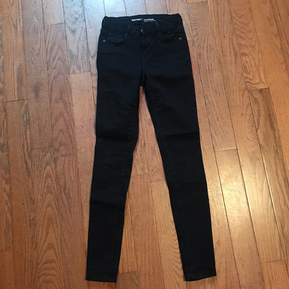 Old Navy Rockstar skinny jeans